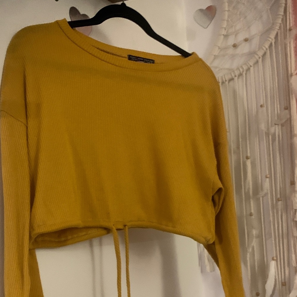 Cropped Tie-Front Top Mustard Yellow